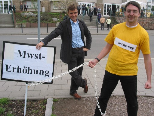 Gefesselt an der Mwst.: Der Aufschwung.