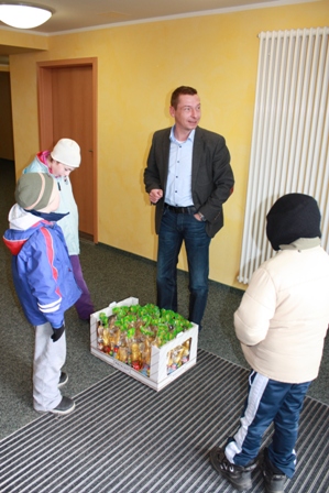 Osterberraschung fr die Kinder der Lebenshilfe