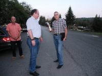 Dirk Bergner (l) dankt Gernot Gielen