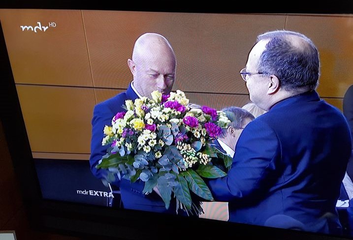 Dirk Bergner gratuliert dem Ministerprsidenten